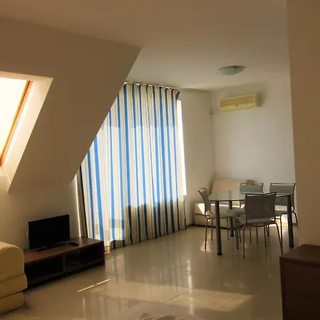 Menada Belle View Апартаменты *